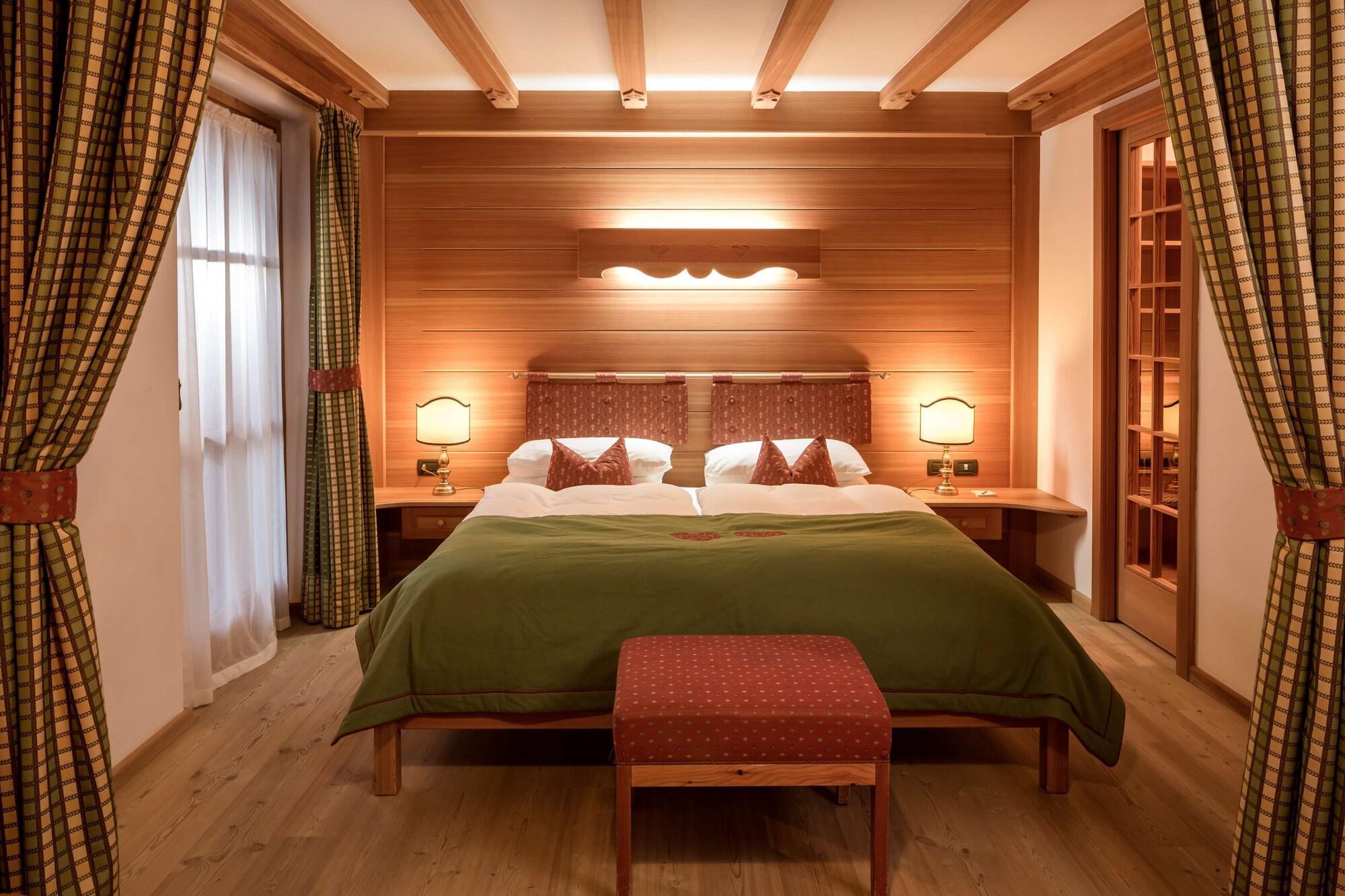 Hotel Chalet Del Sogno Madonna Exteriör bild