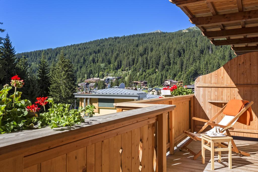 Hotel Chalet Del Sogno Madonna Exteriör bild